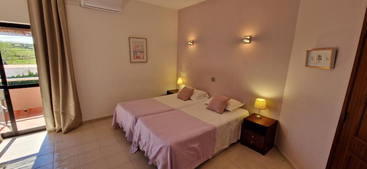 Casa Rosa Montes Hotel Praia Da Luz Ngoại thất bức ảnh