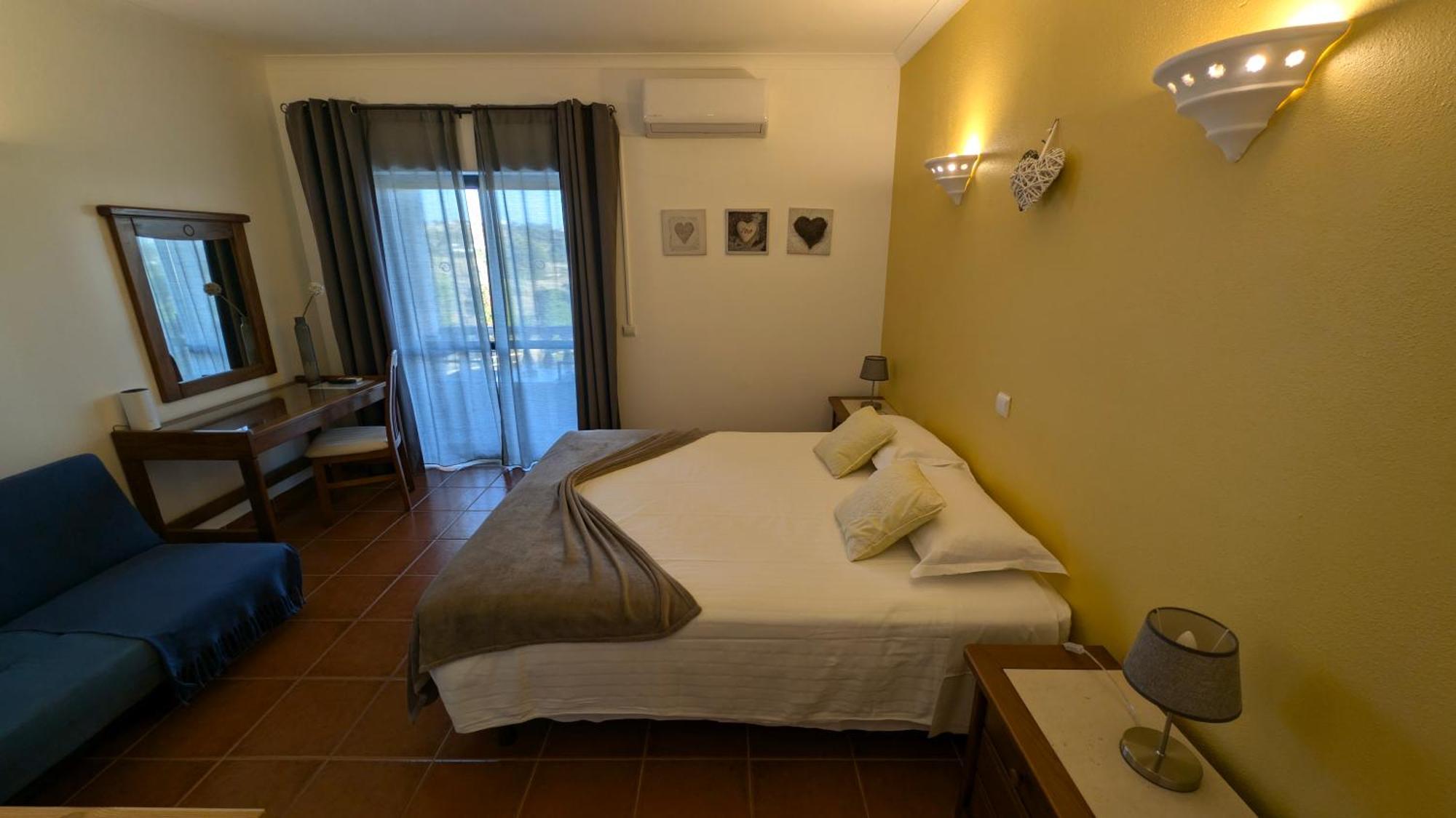 Casa Rosa Montes Hotel Praia Da Luz Ngoại thất bức ảnh