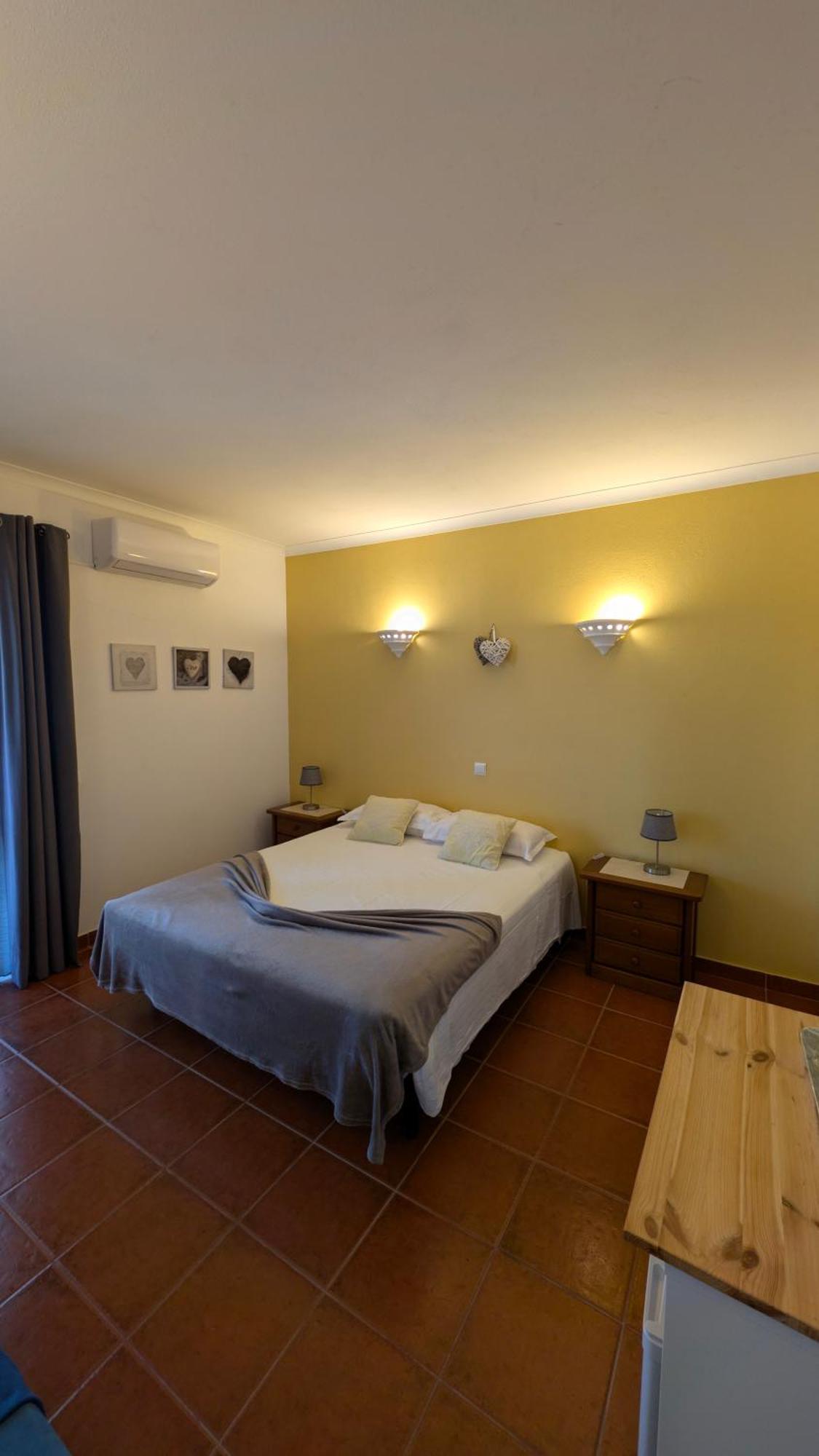 Casa Rosa Montes Hotel Praia Da Luz Ngoại thất bức ảnh