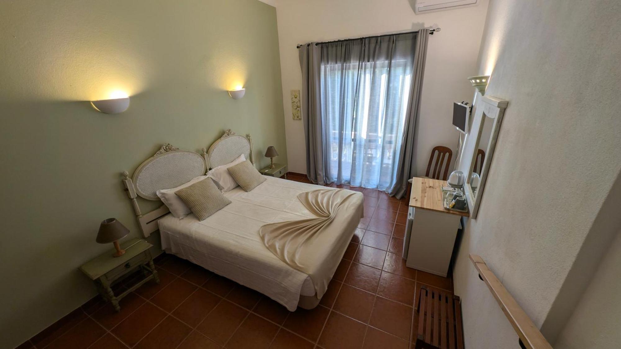 Casa Rosa Montes Hotel Praia Da Luz Ngoại thất bức ảnh