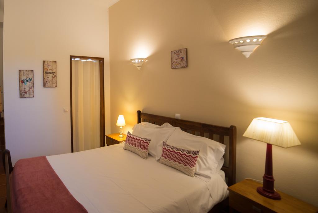 Casa Rosa Montes Hotel Praia Da Luz Ngoại thất bức ảnh