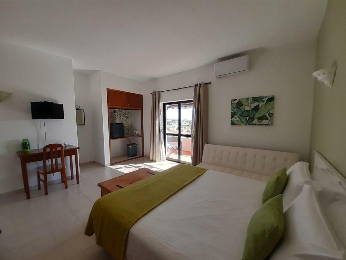 Casa Rosa Montes Hotel Praia Da Luz Ngoại thất bức ảnh